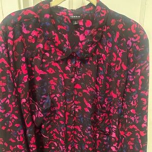 Torrid Multicolored long sleeve blouse 4X